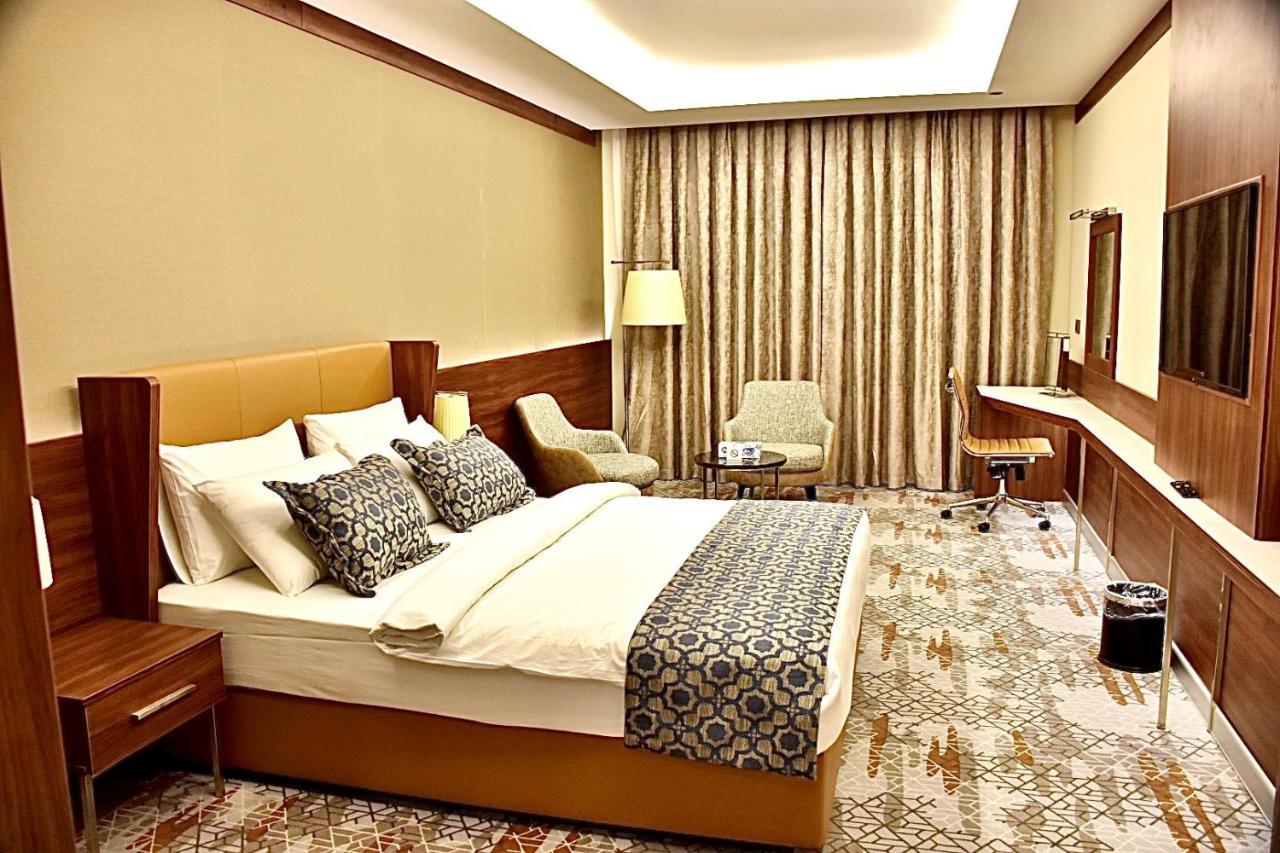 Royal Vista Hotel Ibri Luaran gambar