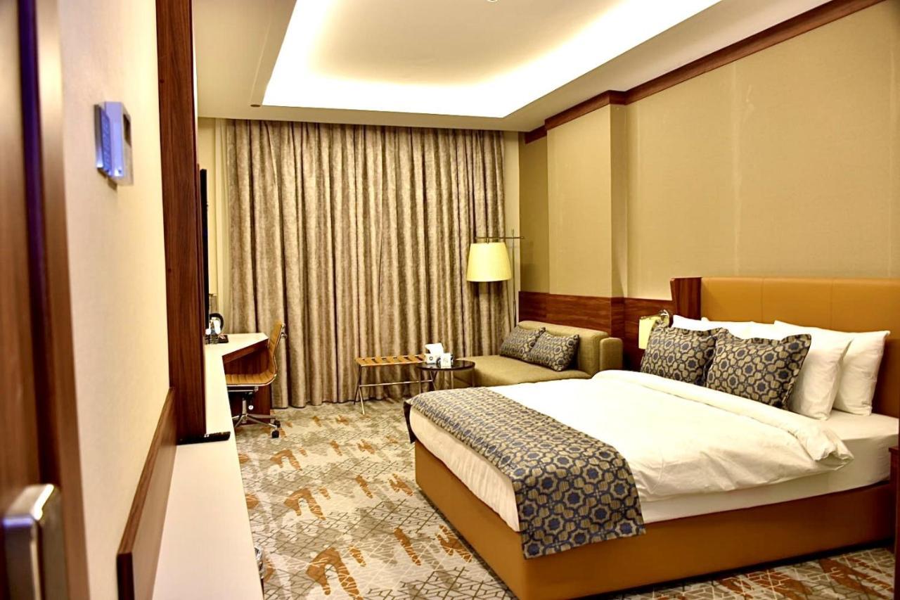 Royal Vista Hotel Ibri Luaran gambar