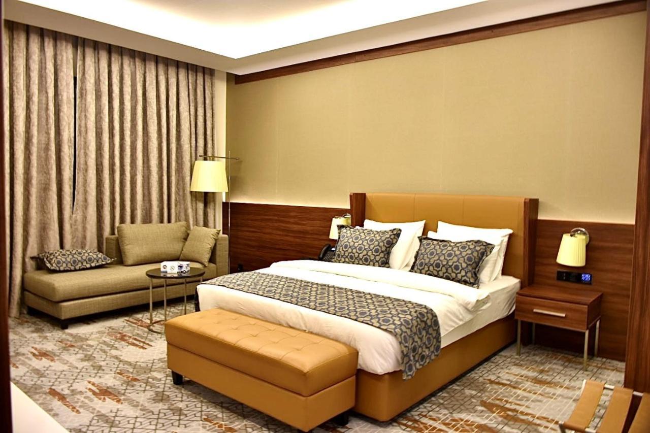 Royal Vista Hotel Ibri Luaran gambar