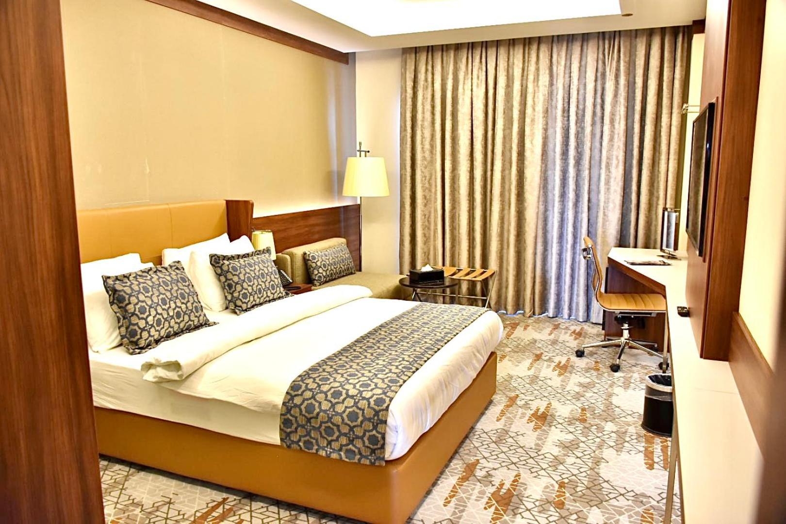 Royal Vista Hotel Ibri Luaran gambar