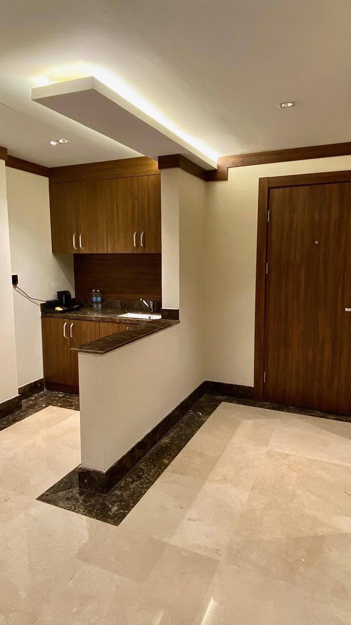 Royal Vista Hotel Ibri Luaran gambar