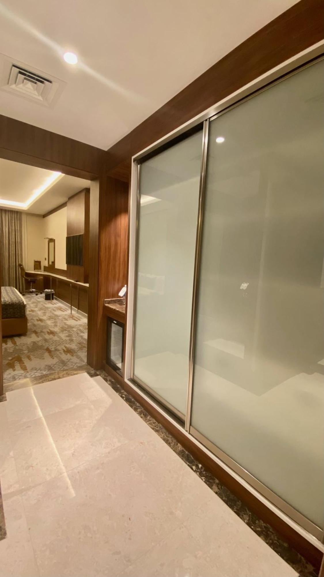 Royal Vista Hotel Ibri Luaran gambar