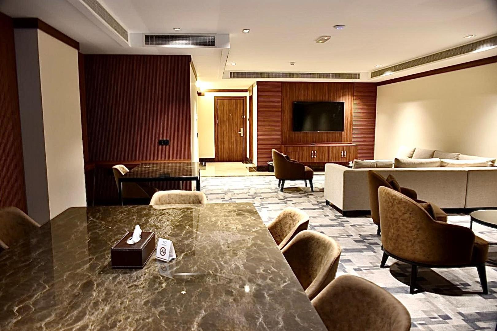 Royal Vista Hotel Ibri Luaran gambar