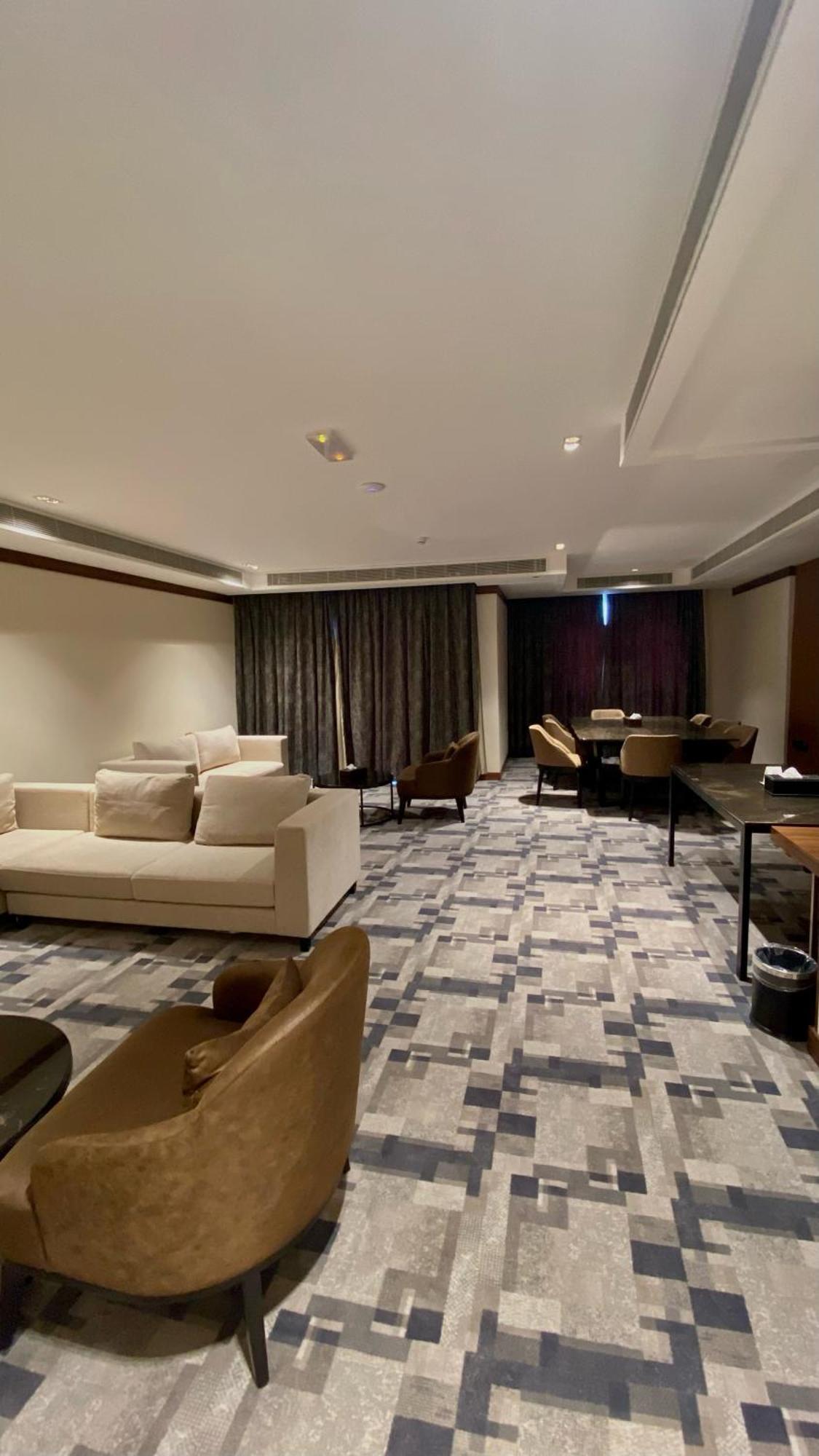 Royal Vista Hotel Ibri Luaran gambar